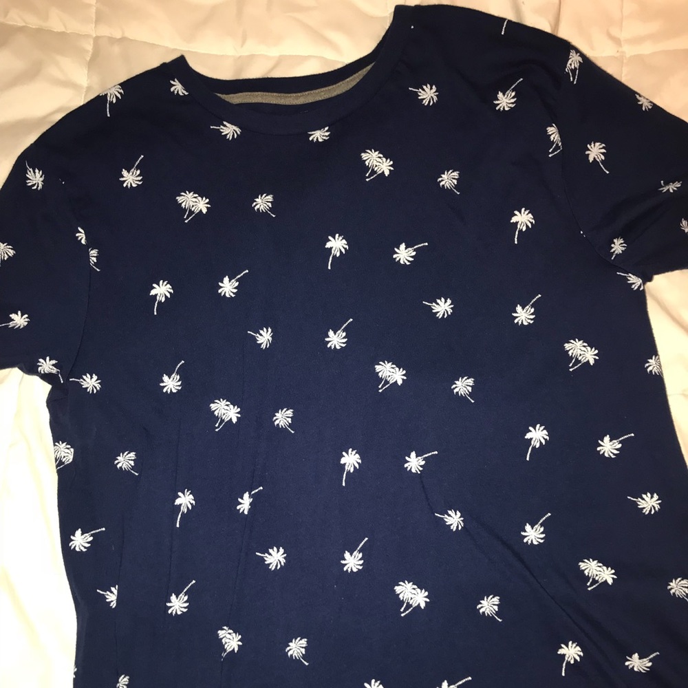 Palm tree shirt from California